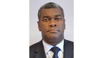 Le Guadeloup&eacute;en Joel Mathurin nomm&eacute; pr&eacute;fet du Puy-de-D&ocirc;me..........la liste des pr&eacute;fets et sous-pr&eacute;fets ultramarins dans l'hexagone.