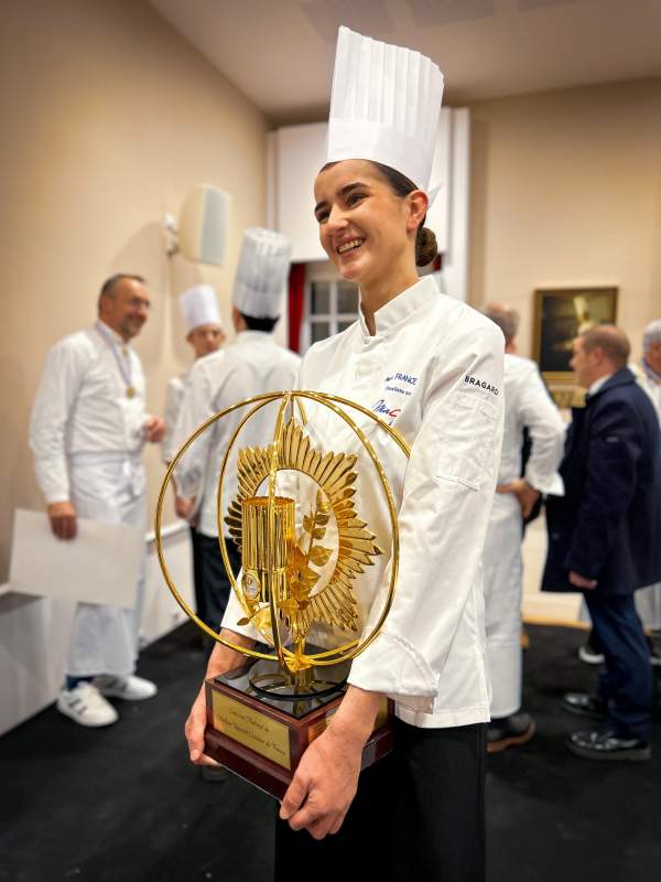 LA LAUREATE DU CONCOURS "LE MEILLEUR APPRENTI CUISINIER DE FRANCE” EST AWEN FRANCESCHI !